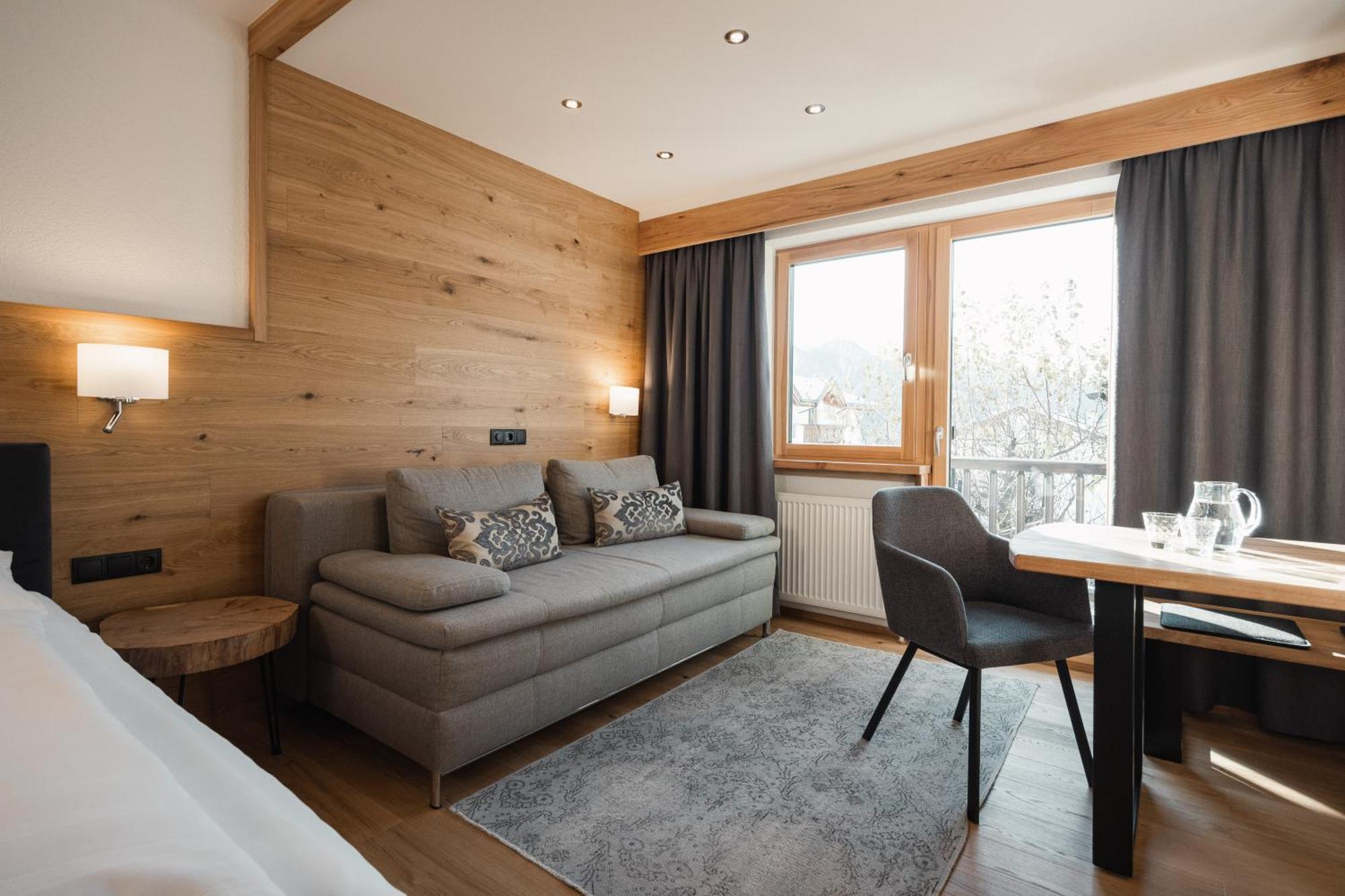 Jochum Garni Hotel